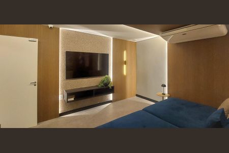 Studio para alugar com 25m², 1 quarto e sem vaga Studio para alugar com 25m², 1 quarto e sem vagaSala de Cinema