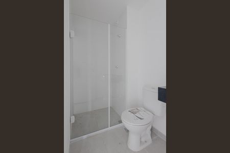 Studio para alugar com 25m², 1 quarto e sem vaga Studio para alugar com 25m², 1 quarto e sem vagaBanheiro
