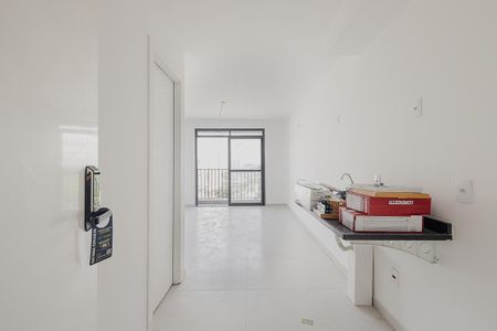 Studio para alugar com 25m², 1 quarto e sem vaga Studio para alugar com 25m², 1 quarto e sem vagaCozinha