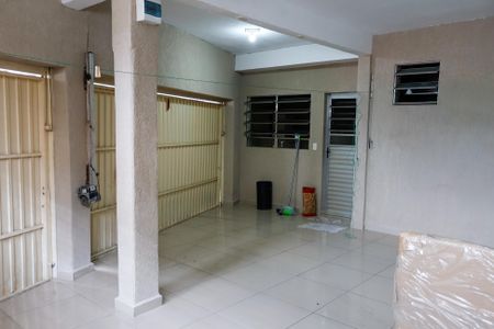 Casa à venda com 210m², 2 quartos e 2 vagasGaragem