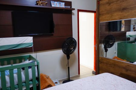 Casa à venda com 210m², 2 quartos e 2 vagasQuarto 2 - Suíte