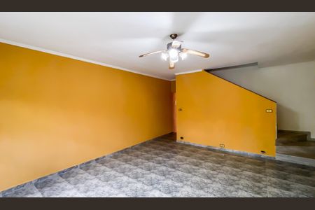 Casa para alugar com 500m², 4 quartos e 10 vagas Casa para alugar com 500m², 4 quartos e 10 vagasSala