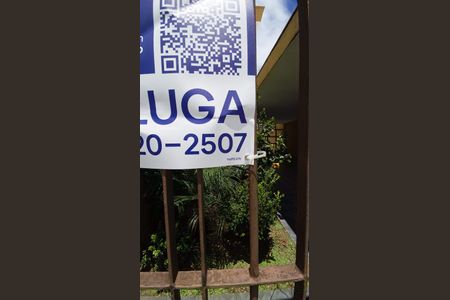 Casa para alugar com 500m², 4 quartos e 10 vagas Casa para alugar com 500m², 4 quartos e 10 vagasPlaca