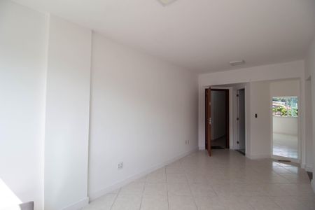 Apartamento à venda com 70m², 2 quartos e 1 vaga