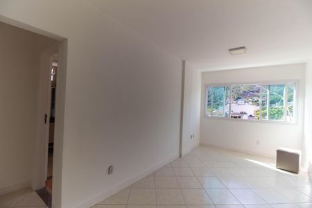 Apartamento à venda com 70m², 2 quartos e 1 vaga