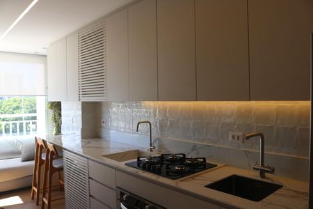 Sala e Cozinha Integrada de apartamento para alugar com 1 quarto, 29m² em Parque Industrial Tomas Edson, São Paulo