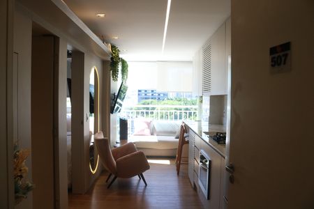 Sala e Cozinha Integrada de apartamento para alugar com 1 quarto, 29m² em Parque Industrial Tomas Edson, São Paulo