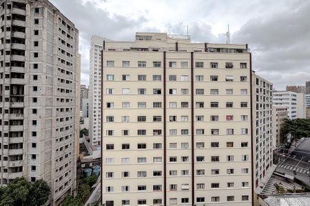 Vista do Quarto  de kitnet/studio para alugar com 1 quarto, 74m² em Liberdade, São Paulo