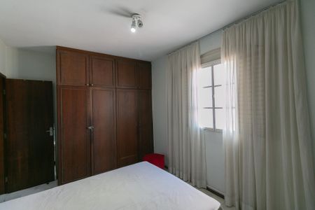 Casa à venda com 3 quartos, 186m² em Santa Rosa, Belo Horizonte