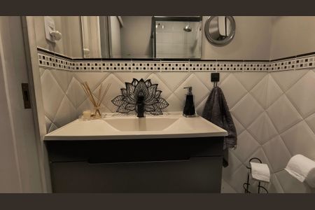 Apartamento à venda com 87m², 2 quartos e 2 vagas Apartamento à venda com 87m², 2 quartos e 2 vagasBanheiro Social
