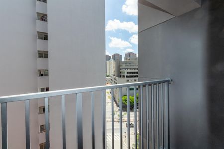 Apartamento à venda com 25m², 1 quarto e sem vaga Apartamento à venda com 25m², 1 quarto e sem vagaSacada do Studio