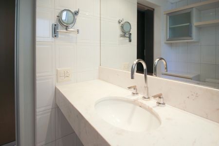 Apartamento para alugar com 105m², 3 quartos e 2 vagasBanheiro da Suíte 