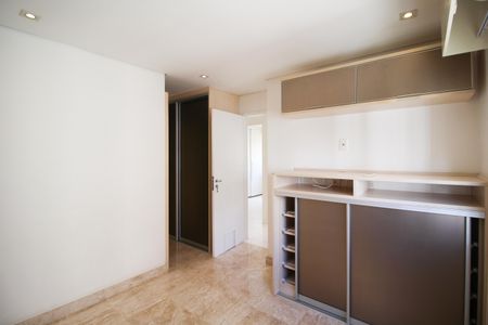 Apartamento para alugar com 105m², 3 quartos e 2 vagasSuíte 