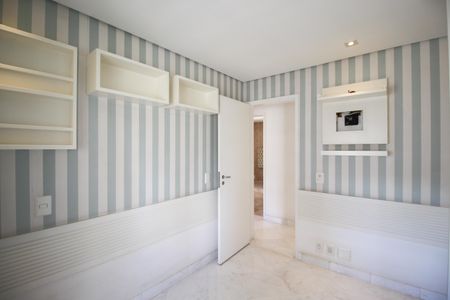 Apartamento para alugar com 105m², 3 quartos e 2 vagasQuarto 1 