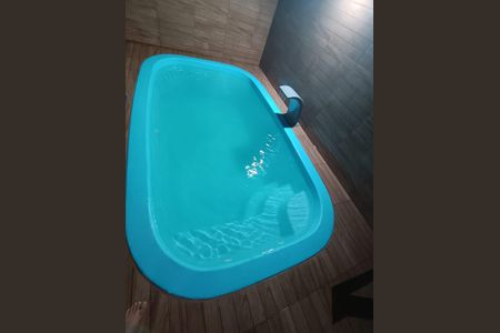 Casa para alugar com 217m², 3 quartos e 1 vaga Casa para alugar com 217m², 3 quartos e 1 vagaPiscina a Noite