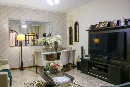 Sala de casa à venda com 2 quartos, 217m² em Encantado, Rio de Janeiro