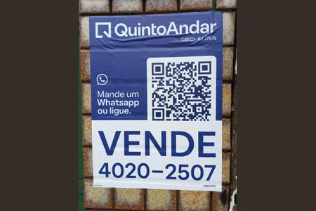 Casa para alugar com 217m², 3 quartos e 1 vaga Casa para alugar com 217m², 3 quartos e 1 vagaPlaca de Venda