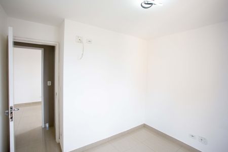 Apartamento para alugar com 69m², 3 quartos e 2 vagasQuarto 2
