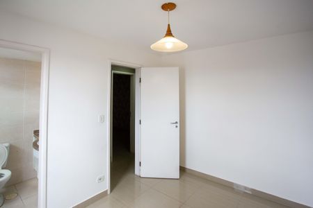 Quarto da Suite de apartamento para alugar com 3 quartos, 69m² em Jardim Melo, Diadema