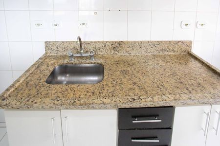 Apartamento para alugar com 69m², 3 quartos e 2 vagasCozinha