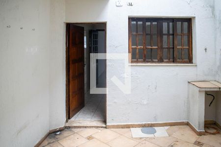 Casa para alugar com 120m², 3 quartos e 1 vagaÁrea de serviço