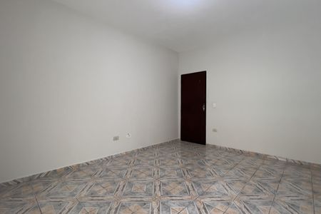 Casa para alugar com 130m², 3 quartos e 2 vagasSuíte