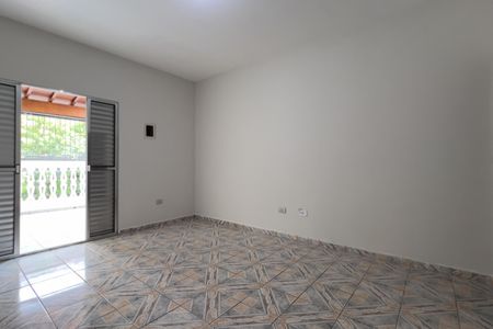 Casa para alugar com 130m², 3 quartos e 2 vagasSuíte