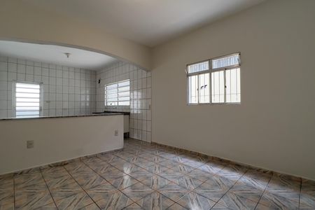 Cozinha de casa para alugar com 3 quartos, 130m² em Jardim Presidente Dutra, Guarulhos