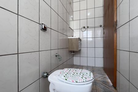 Casa para alugar com 130m², 3 quartos e 2 vagasBanheiro da Suíte