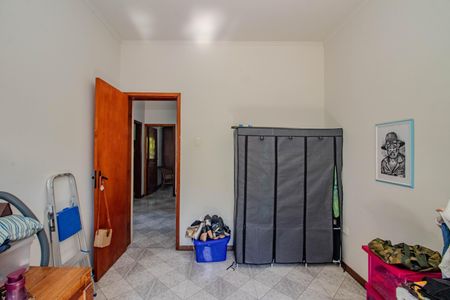 Casa à venda com 145m², 2 quartos e 3 vagas Casa à venda com 145m², 2 quartos e 3 vagasQuarto