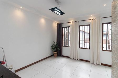 Sala de casa para alugar com 2 quartos, 70m² em Vila Paulistana, São Paulo