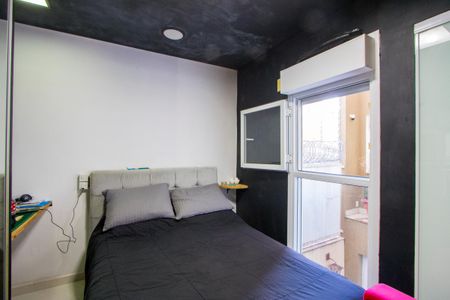 Casa à venda com 360m², 5 quartos e 4 vagas Casa à venda com 360m², 5 quartos e 4 vagasQuarto 2 - Suíte