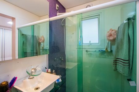 Casa à venda com 360m², 5 quartos e 4 vagas Casa à venda com 360m², 5 quartos e 4 vagasBanheiro do quarto 3