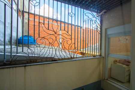 Casa à venda com 360m², 5 quartos e 4 vagas Casa à venda com 360m², 5 quartos e 4 vagasVista do quarto 5