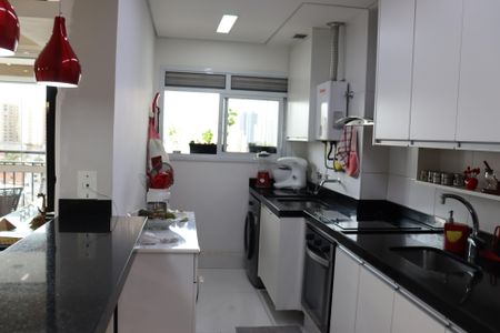 Apartamento à venda com 76m², 1 quarto e 2 vagasCozinha