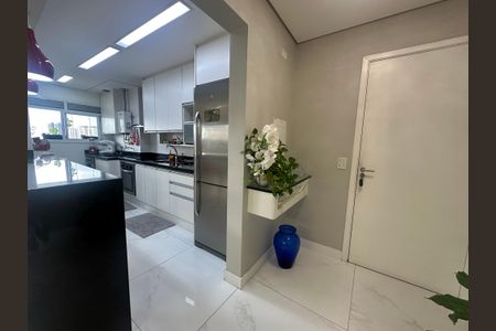 Apartamento à venda com 76m², 1 quarto e 2 vagasCozinha