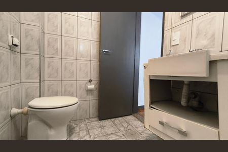 Apartamento à venda com 63m², 2 quartos e 1 vaga Apartamento à venda com 63m², 2 quartos e 1 vagaBanheiro