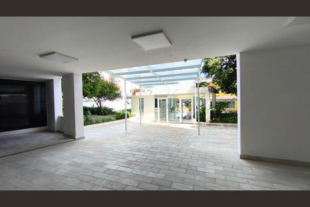 Apartamento à venda com 63m², 2 quartos e 1 vaga Apartamento à venda com 63m², 2 quartos e 1 vagaEntrada