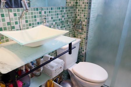 Apartamento para alugar com 48m², 2 quartos e 1 vaga Apartamento para alugar com 48m², 2 quartos e 1 vagaBanheiro