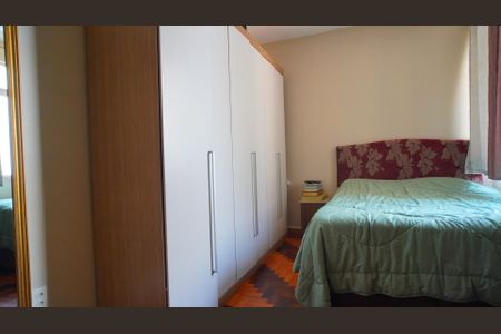 Quarto 1 de apartamento para alugar com 2 quartos, 74m² em Centro Histórico, Porto Alegre