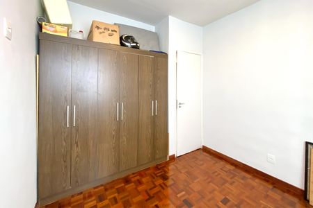 Apartamento à venda com 70m², 3 quartos e 1 vagaQuarto 2