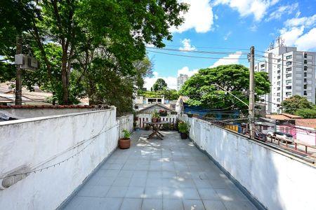 Casa à venda com 250m², 3 quartos e 2 vagasTerraço 