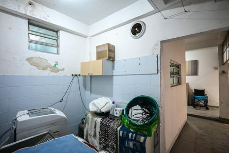 Casa à venda com 250m², 3 quartos e 2 vagasÁrea de Serviço 