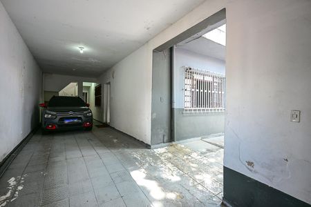 Casa à venda com 250m², 3 quartos e 2 vagasGaragem