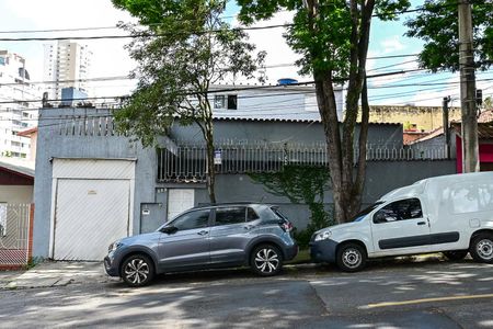 Casa à venda com 250m², 3 quartos e 2 vagasFachada