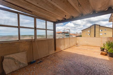 Apartamento à venda com 161m², 4 quartos e 3 vagasÁrea de serviço 