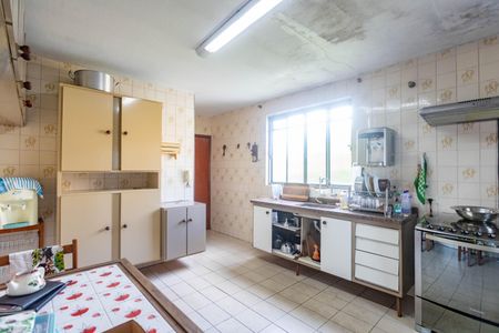 Apartamento à venda com 161m², 4 quartos e 3 vagasCozinha 