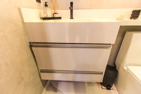 Apartamento à venda com 117m², 4 quartos e 1 vagaBanheiro da Suíte