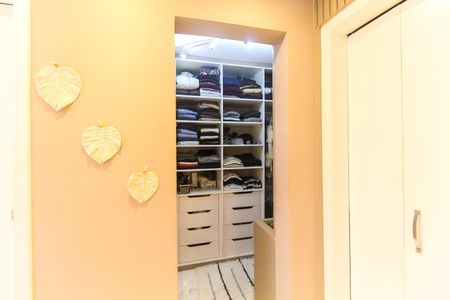 Apartamento à venda com 117m², 4 quartos e 1 vagaSuíte