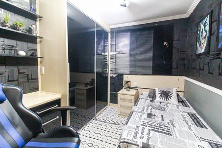 Apartamento à venda com 117m², 4 quartos e 1 vagaQuarto 1